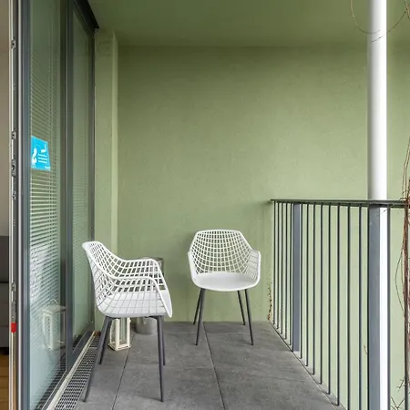 Easy Flat Green Prater Vienna Exterior photo